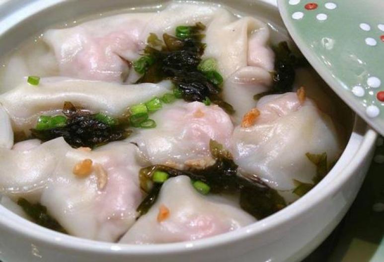 巧燕坊馄饨加盟
