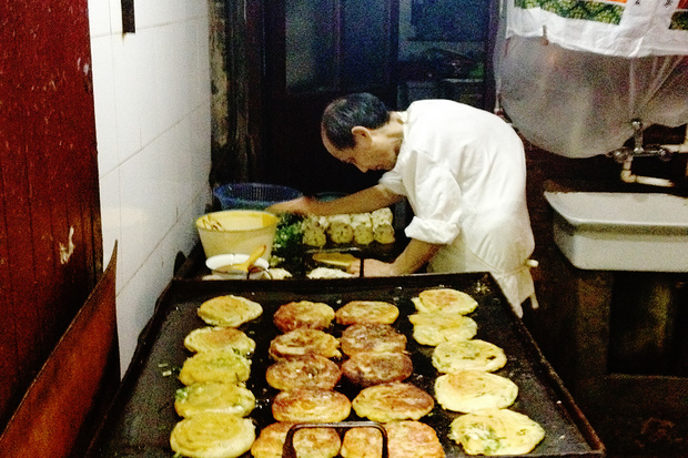 上海网红美食阿大葱油饼