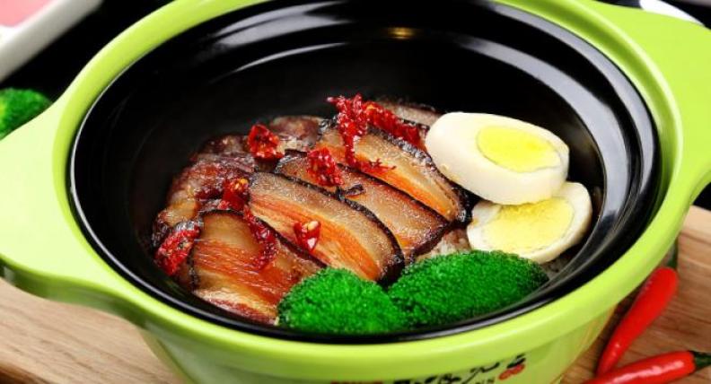 川香煲仔饭