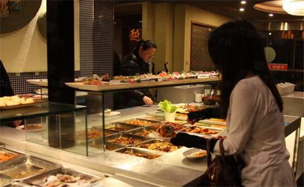 自助烧烤店